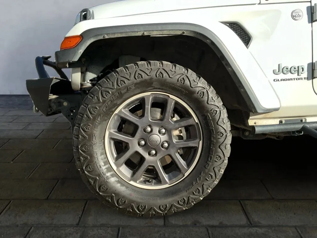 Jeep Gladiator photo 24