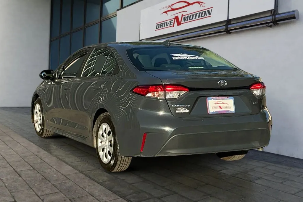 Toyota Corolla photo 6