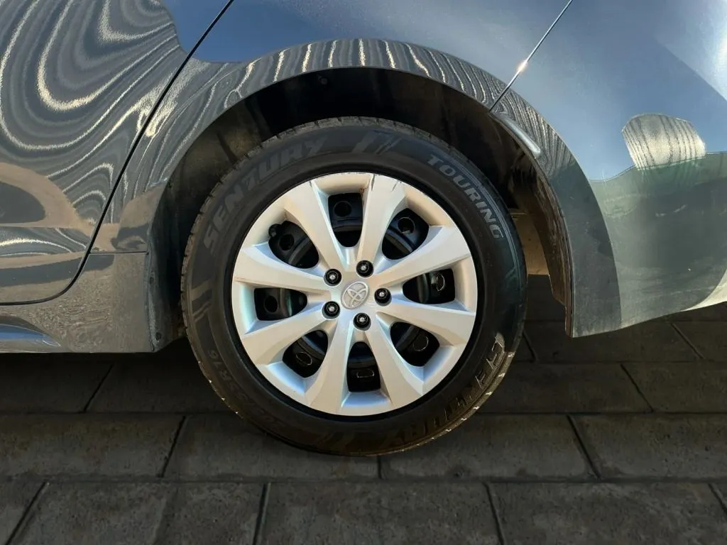 Toyota Corolla photo 18