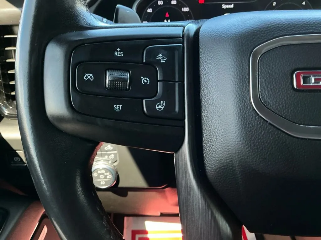 GMC Sierra photo 27