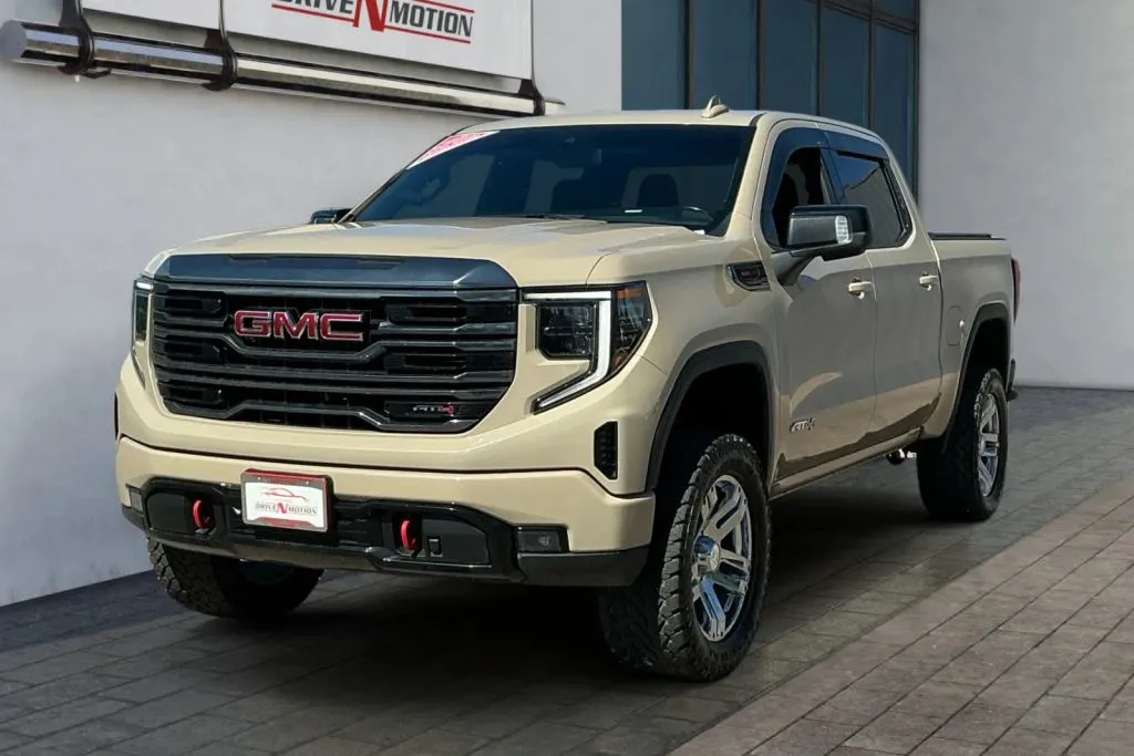 GMC Sierra photo 7