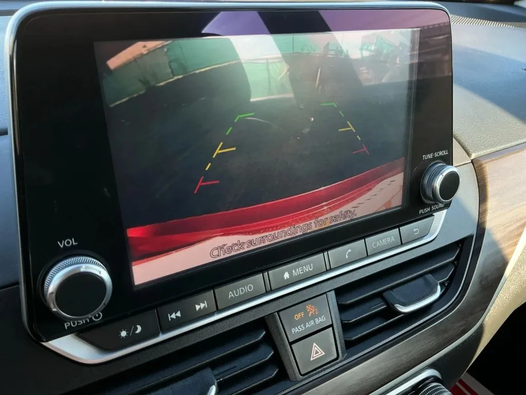 Nissan Altima photo 29