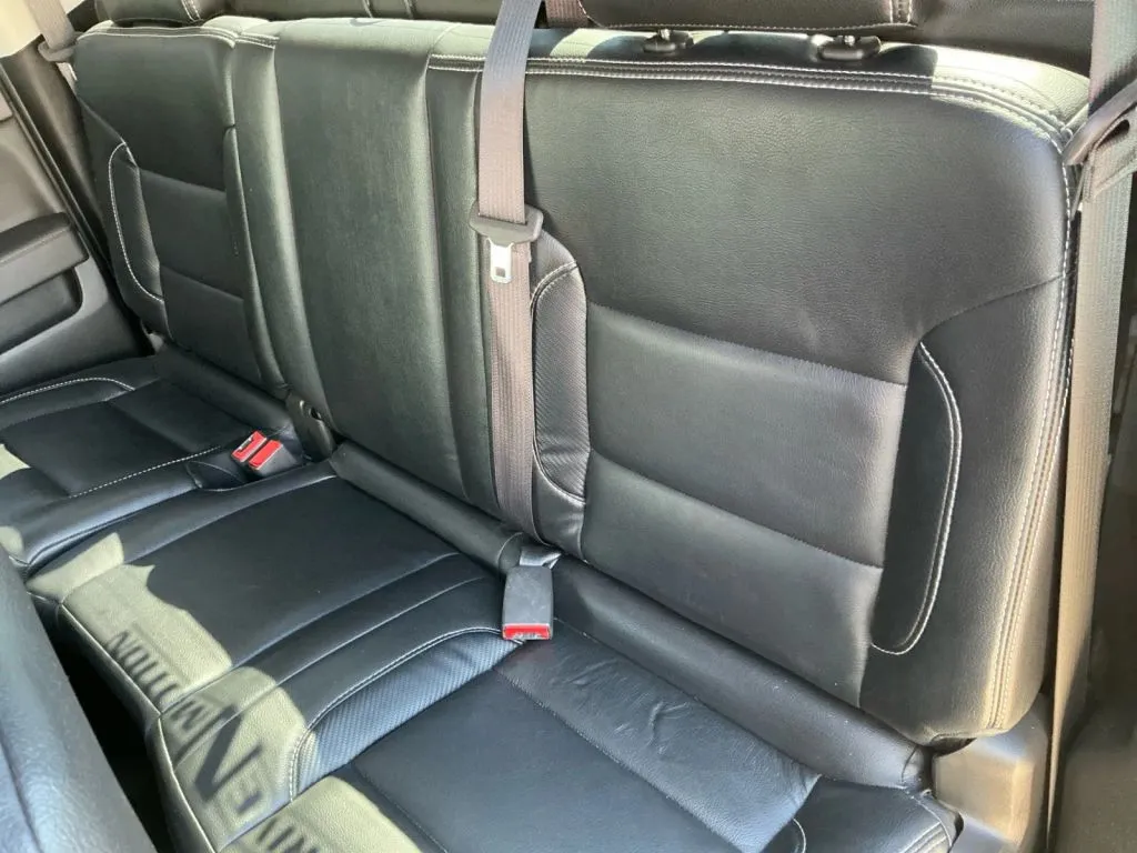 Chevrolet Silverado photo 15