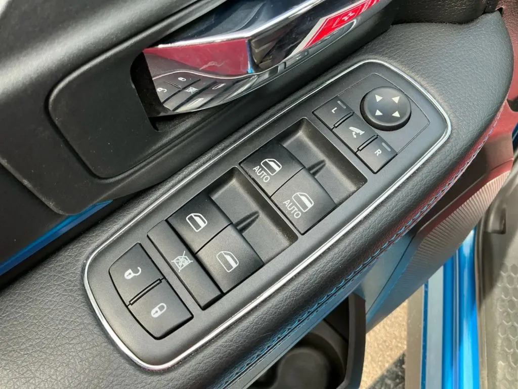 Ram 1500 photo 11