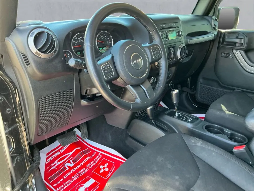 Jeep Wrangler photo 13