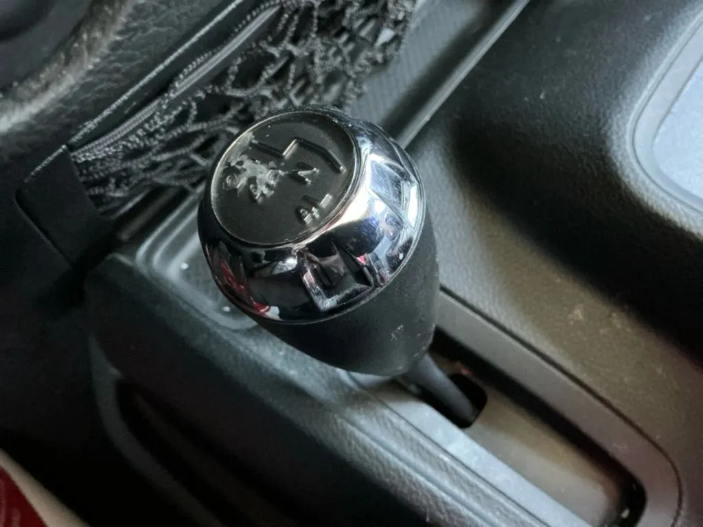 Jeep Wrangler photo 32