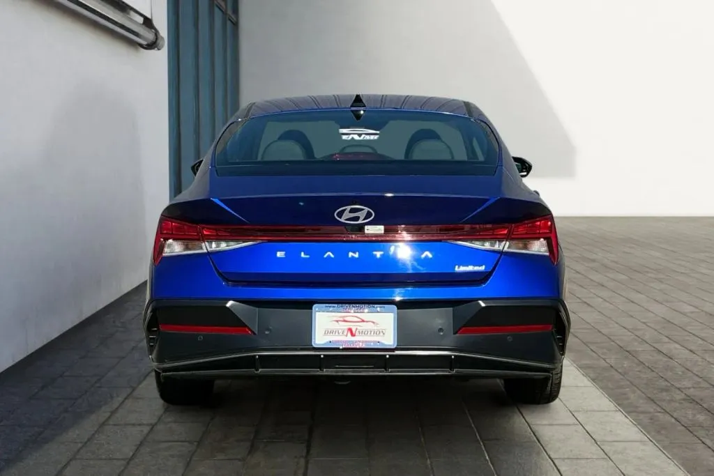 More photos of 2024 Hyundai Elantra Limited Sedan 4D at Drive N-Motion Greeley, CO
