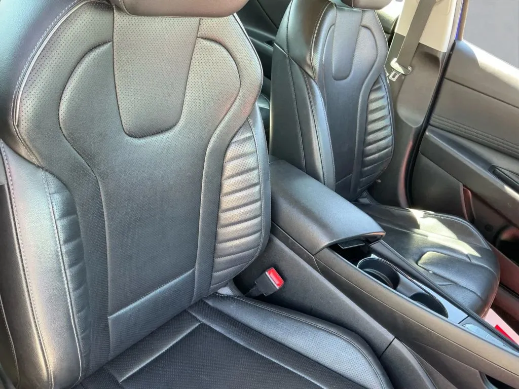 Hyundai Elantra photo 23
