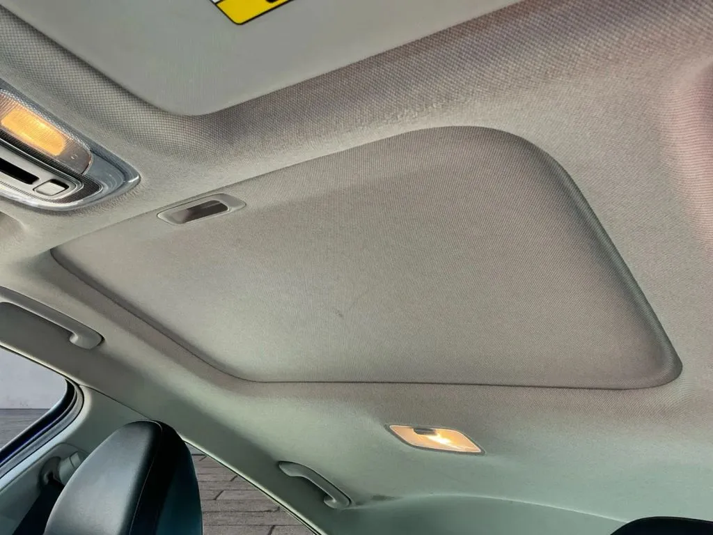 Hyundai Elantra photo 26
