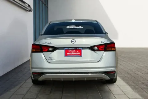 More photos of 2022 Nissan Altima 2.5 SV Sedan 4D at Drive N-Motion Greeley, CO