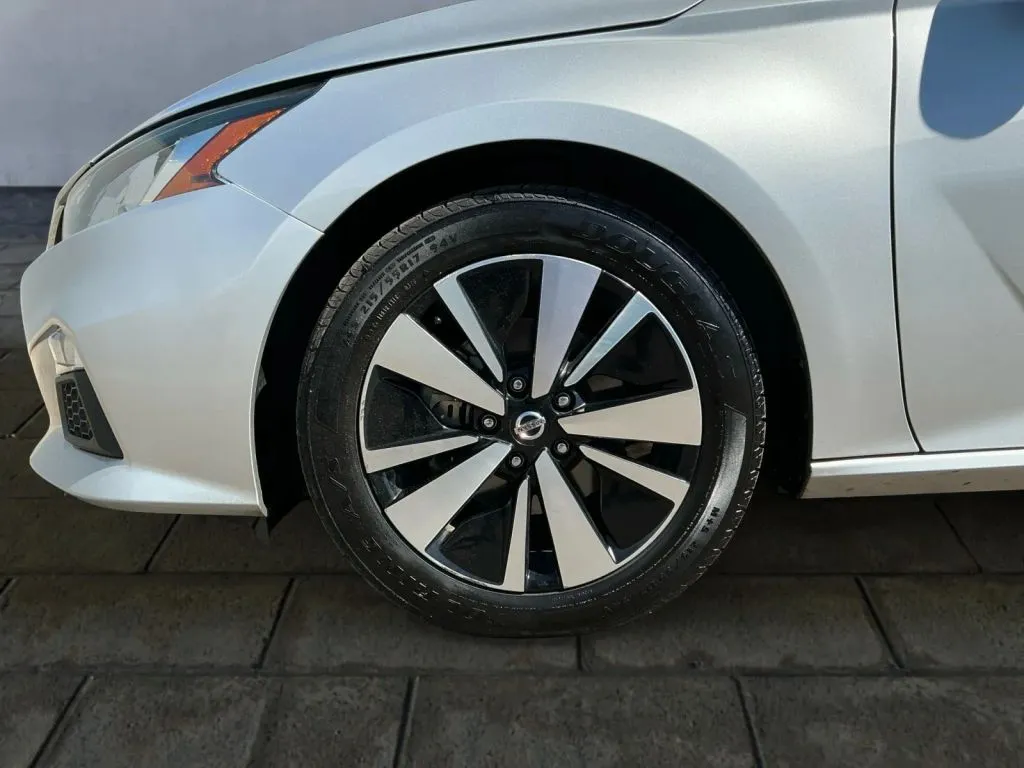 Nissan Altima photo 24