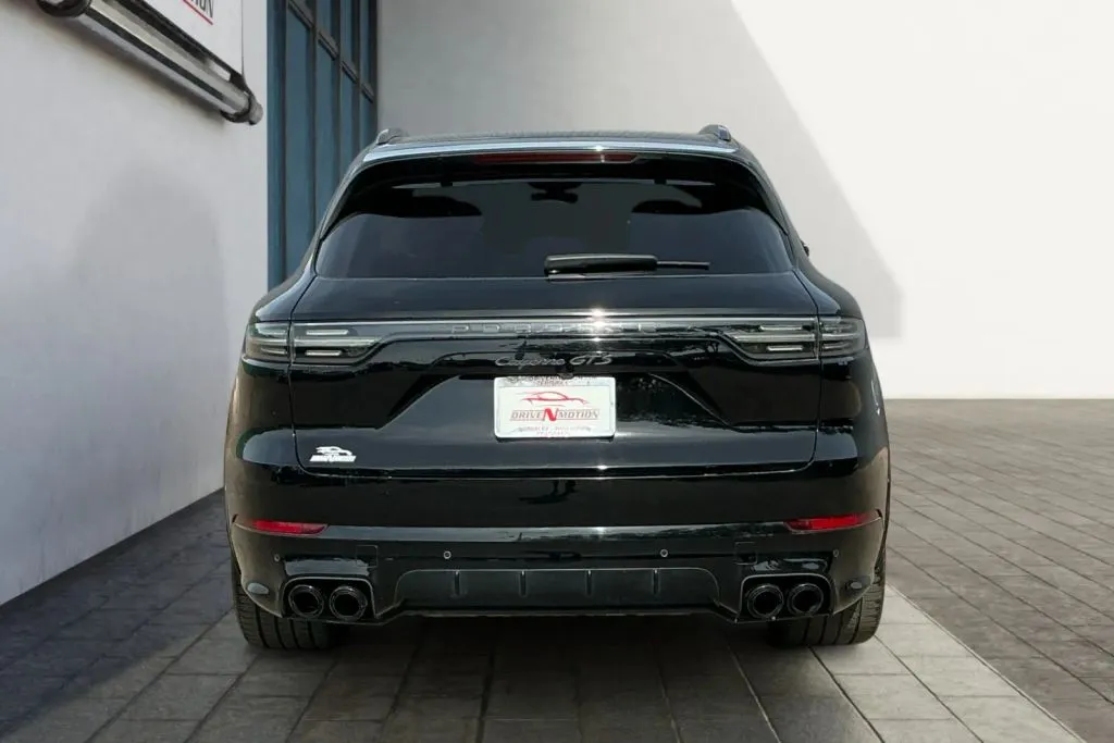 More photos of 2021 Porsche Cayenne GTS Sport Utility 4D at Drive N-Motion Greeley, CO