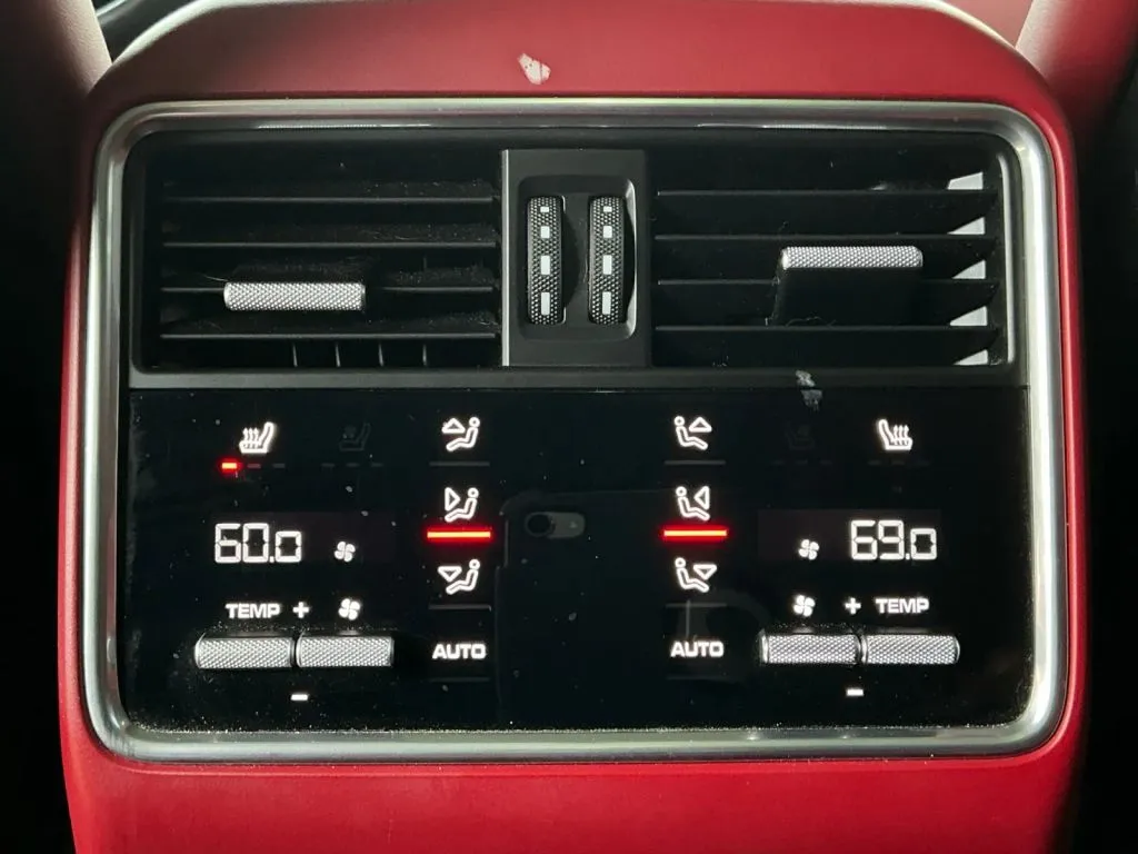 Porsche Cayenne photo 36