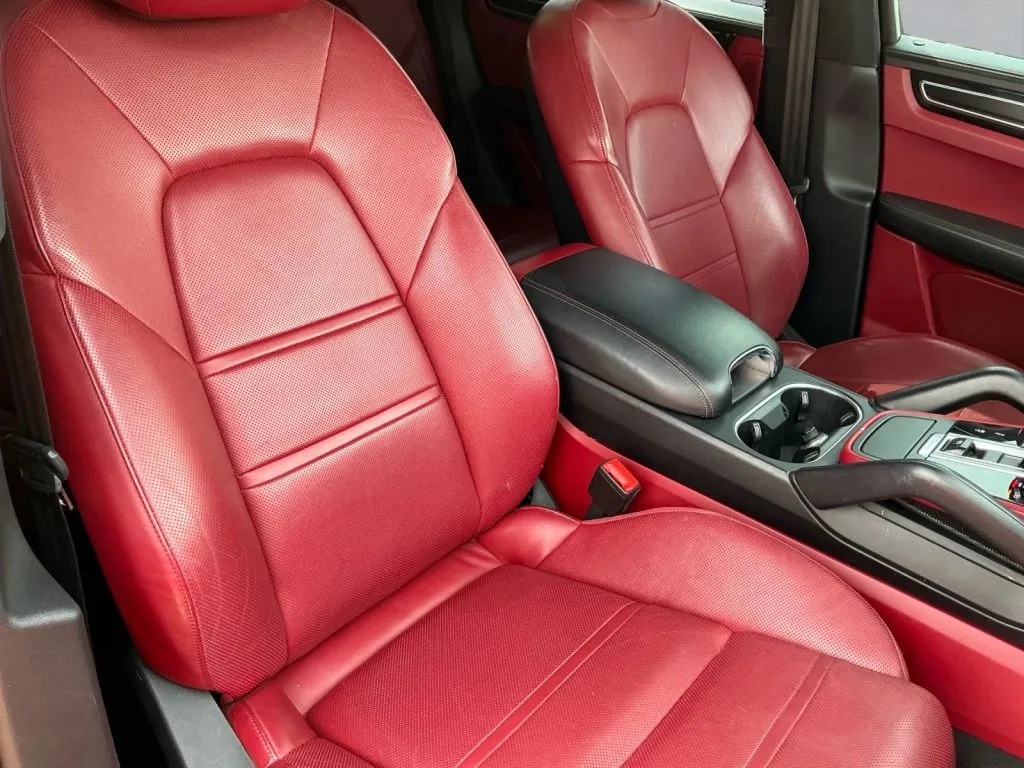 Porsche Cayenne photo 22