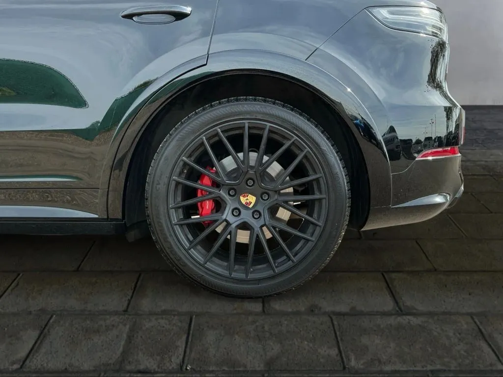 Porsche Cayenne photo 17