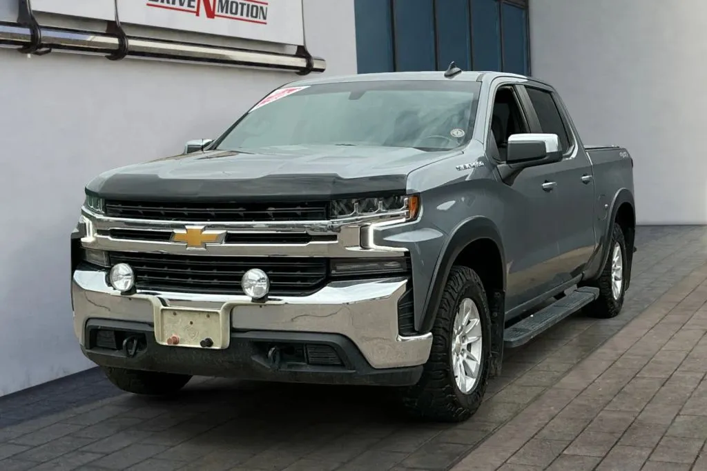 Chevrolet Silverado photo 7