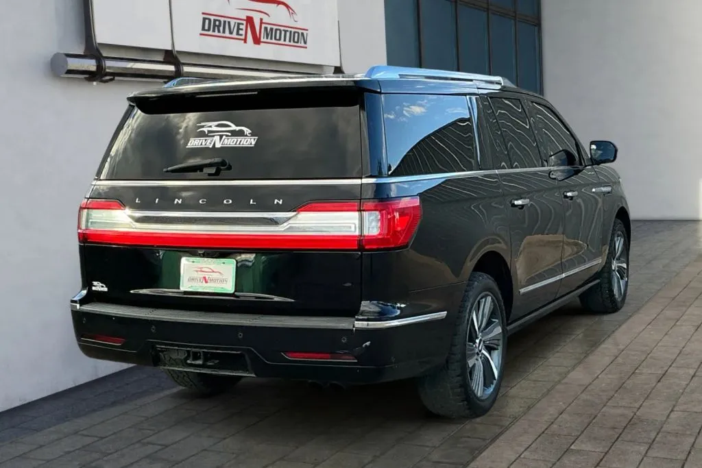More photos of 2019 Lincoln Navigator L Reserve Sport Utility 4D at Drive N-Motion Greeley, CO