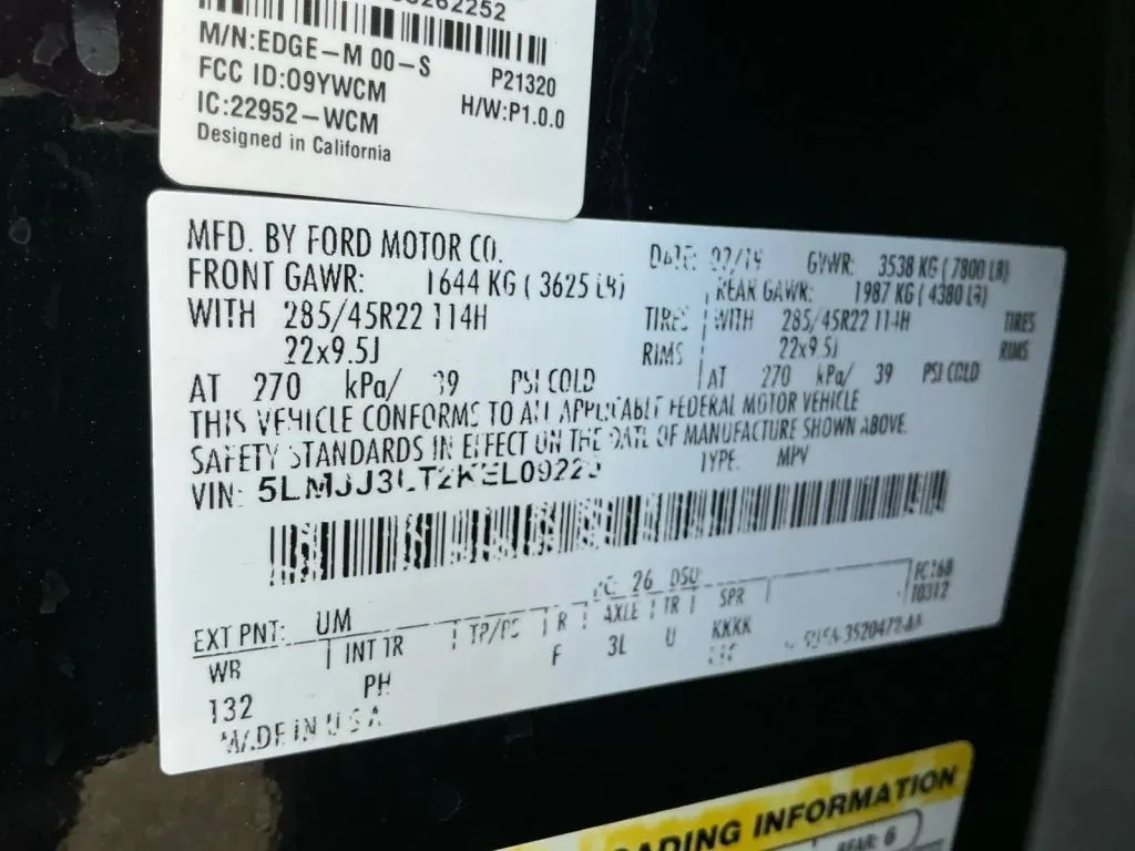 Lincoln Navigator L photo 39