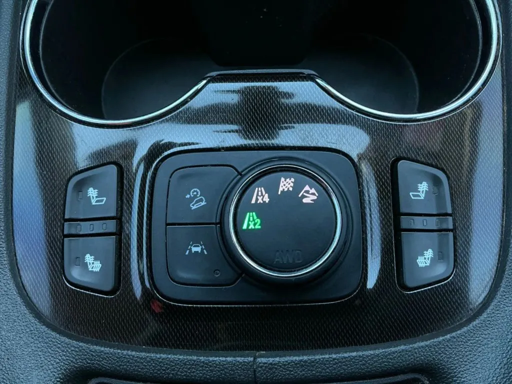 GMC Acadia photo 37