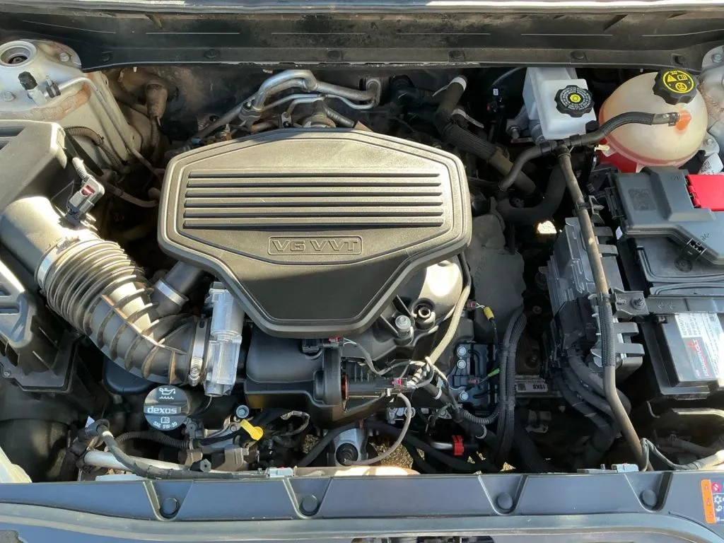 GMC Acadia photo 25