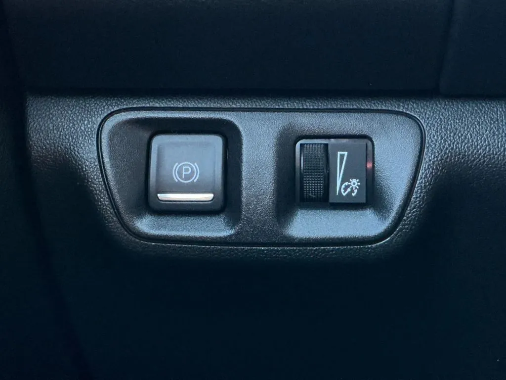 GMC Acadia photo 38