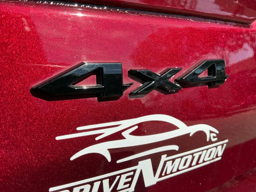 Jeep Grand Cherokee photo 19