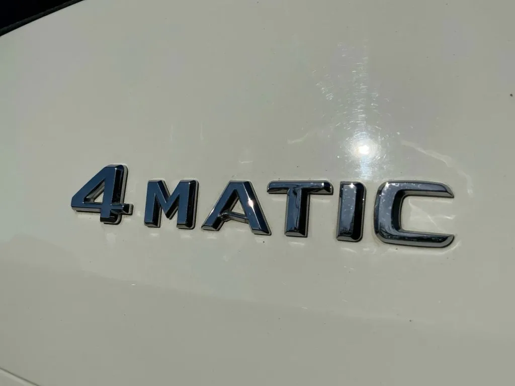 Mercedes-Benz GLK-Class photo 18