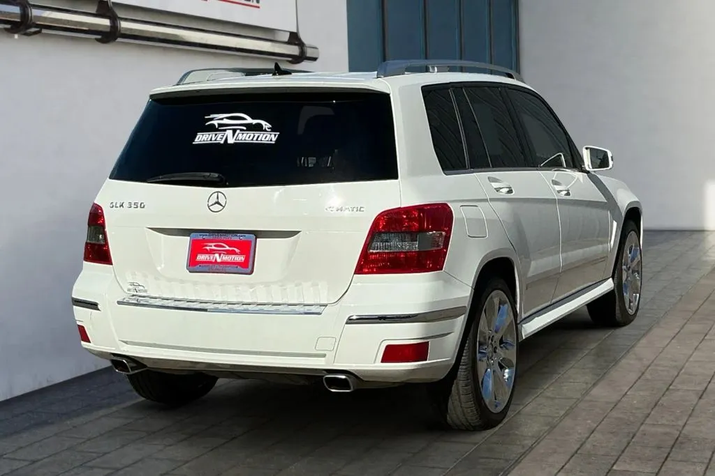 More photos of 2010 Mercedes-Benz GLK-Class GLK 350 4MATIC Sport Utility 4D at Drive N-Motion Greeley, CO