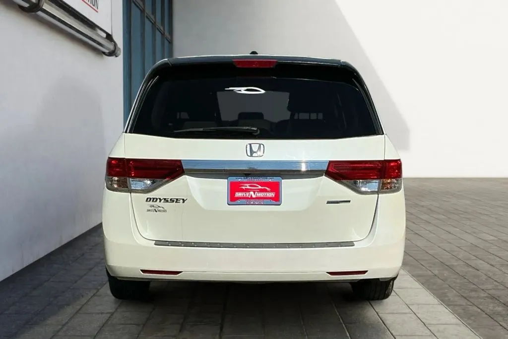 More photos of 2016 Honda Odyssey SE Minivan 4D at Drive N-Motion Greeley, CO