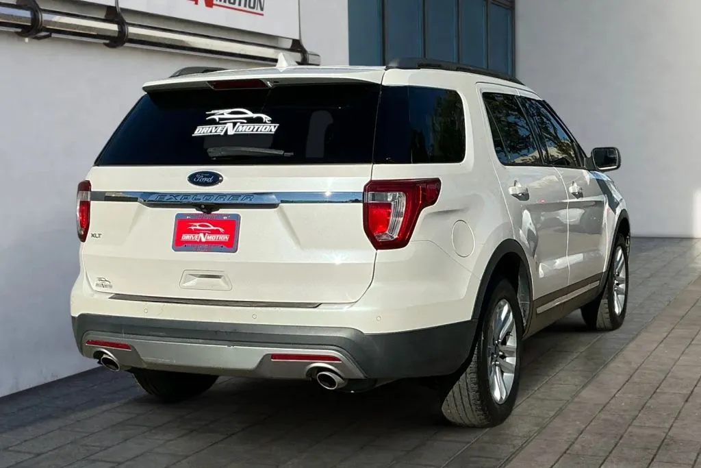 More photos of 2017 Ford Explorer XLT Sport Utility 4D at Drive N-Motion Greeley, CO
