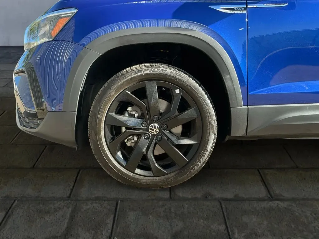 Volkswagen Taos photo 25