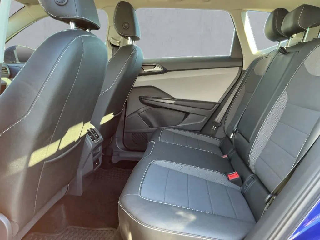 Volkswagen Taos photo 14