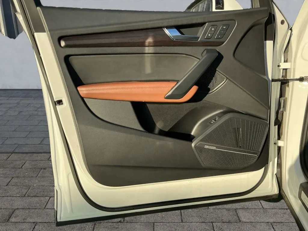 Audi Q5 photo 10