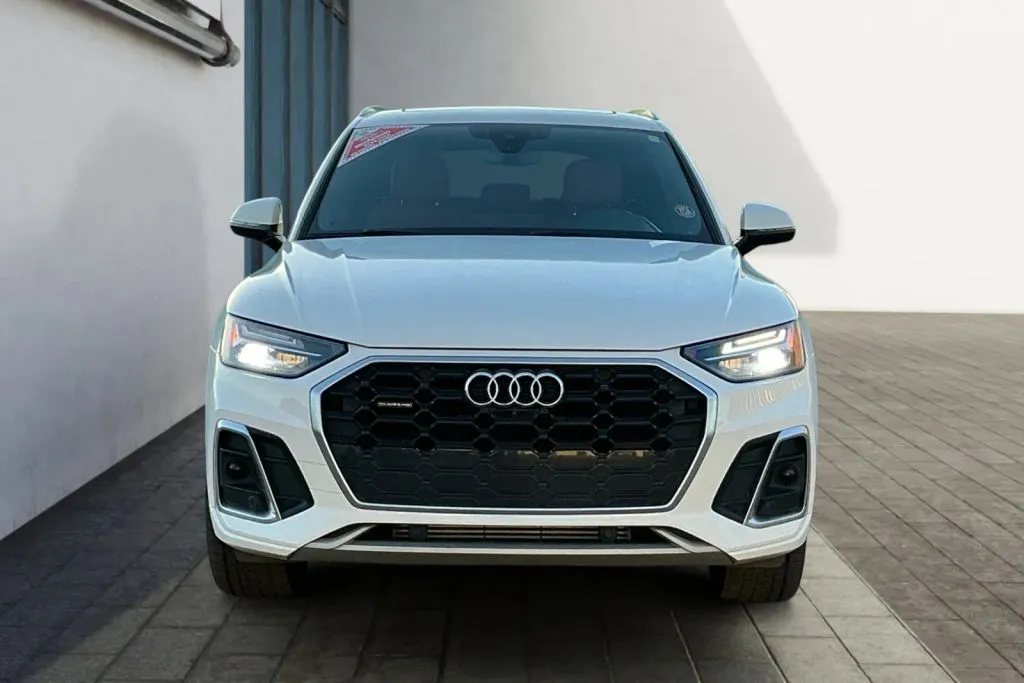 Audi Q5 photo 8