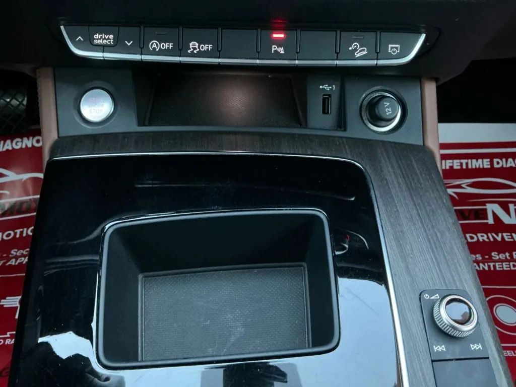 Audi Q5 photo 36