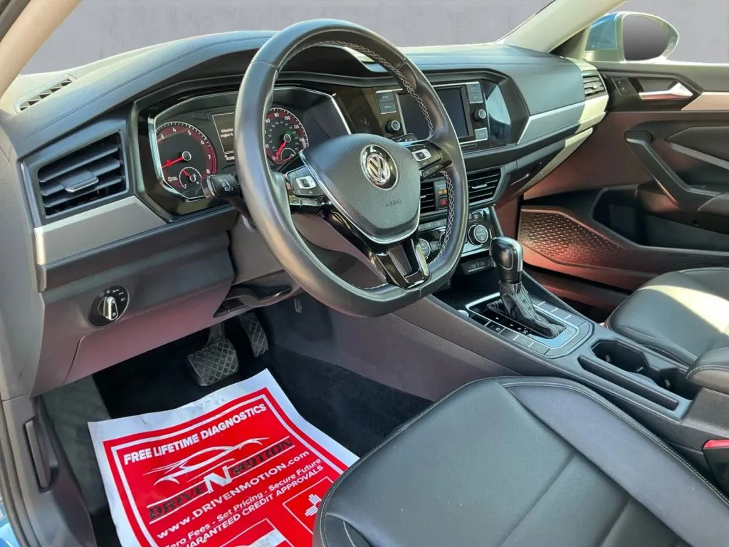 Volkswagen Jetta photo 13