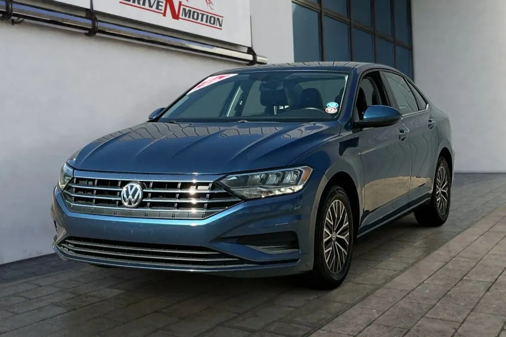 Volkswagen Jetta photo 7