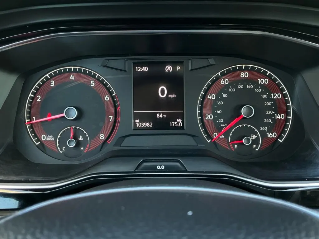 Volkswagen Jetta photo 26
