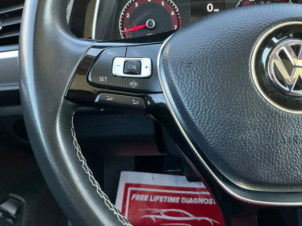Volkswagen Jetta photo 27