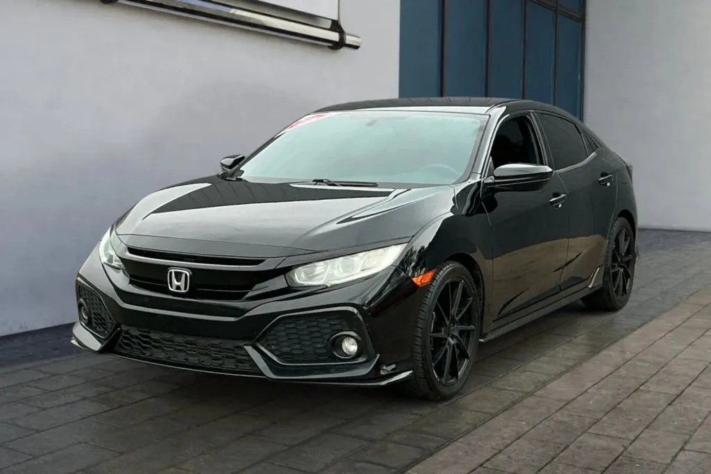 Honda Civic photo 7