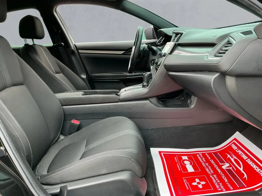Honda Civic photo 22