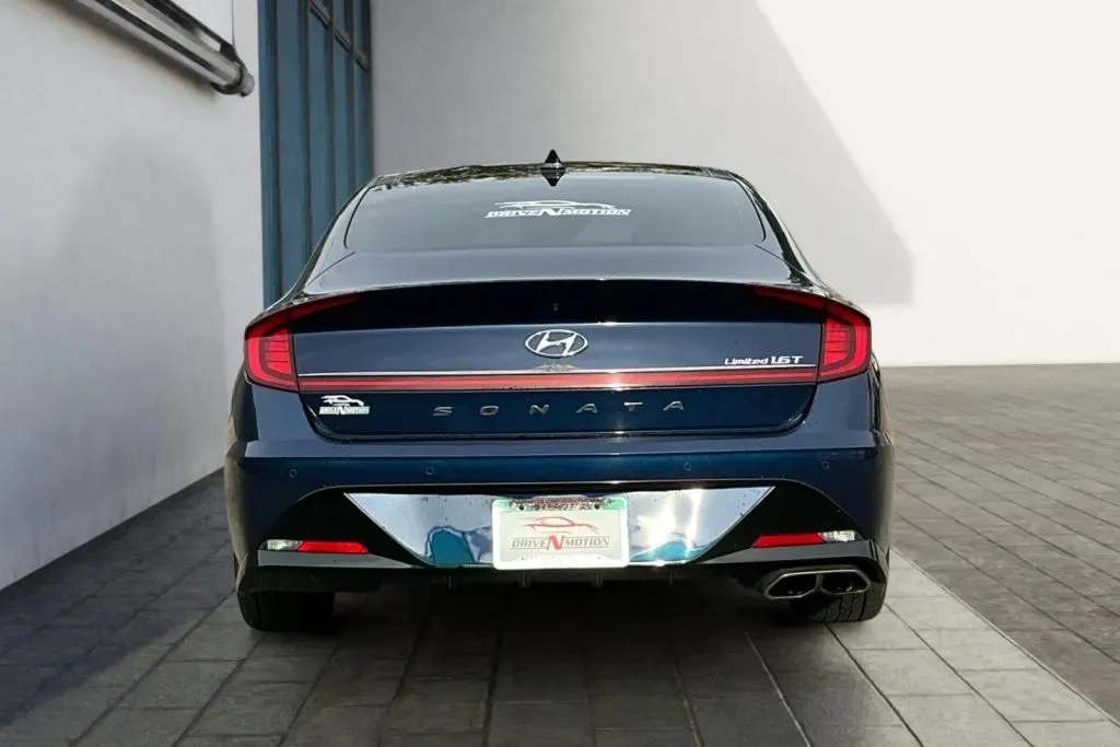 More photos of 2021 Hyundai Sonata Limited Sedan 4D at Drive N-Motion Greeley, CO