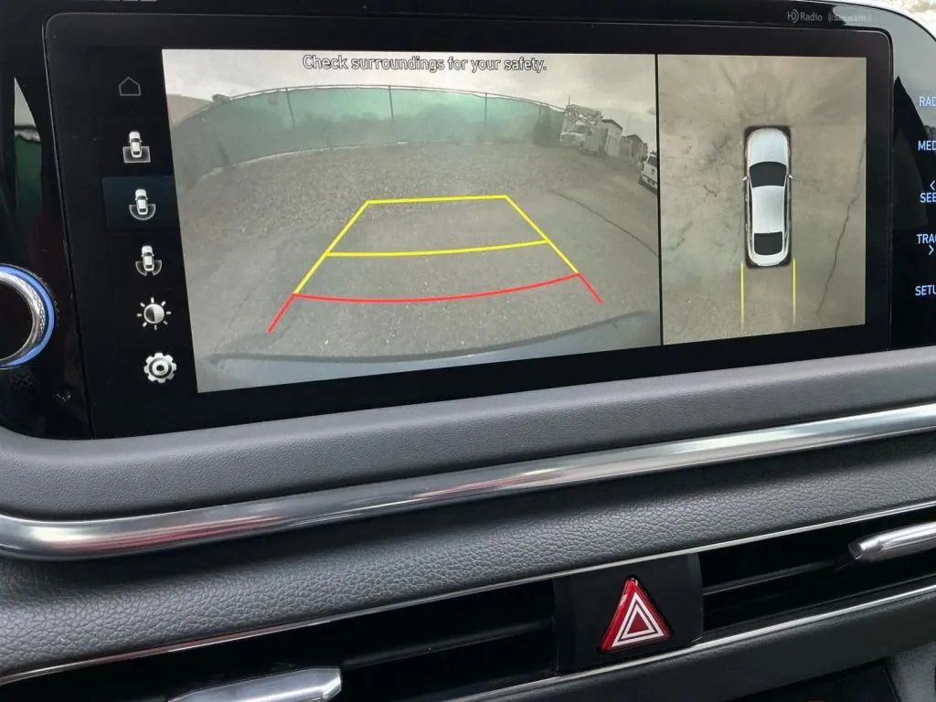 Hyundai Sonata photo 31
