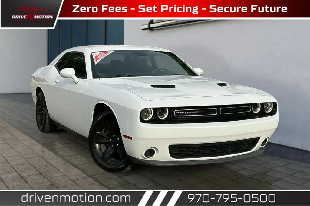 White 2015 Dodge Challenger SXT Coupe 2D for sale in Greeley, CO