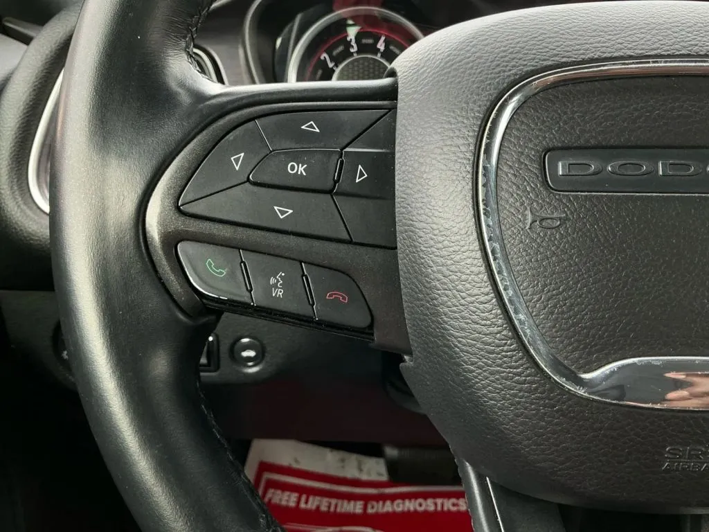 Dodge Challenger photo 25