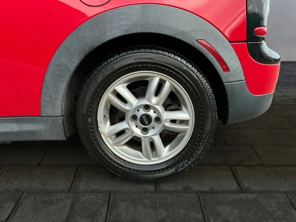 Mini Clubman photo 17