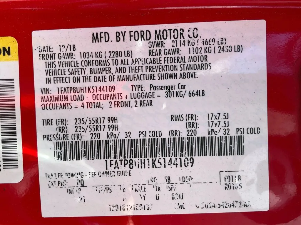 Ford Mustang photo 34