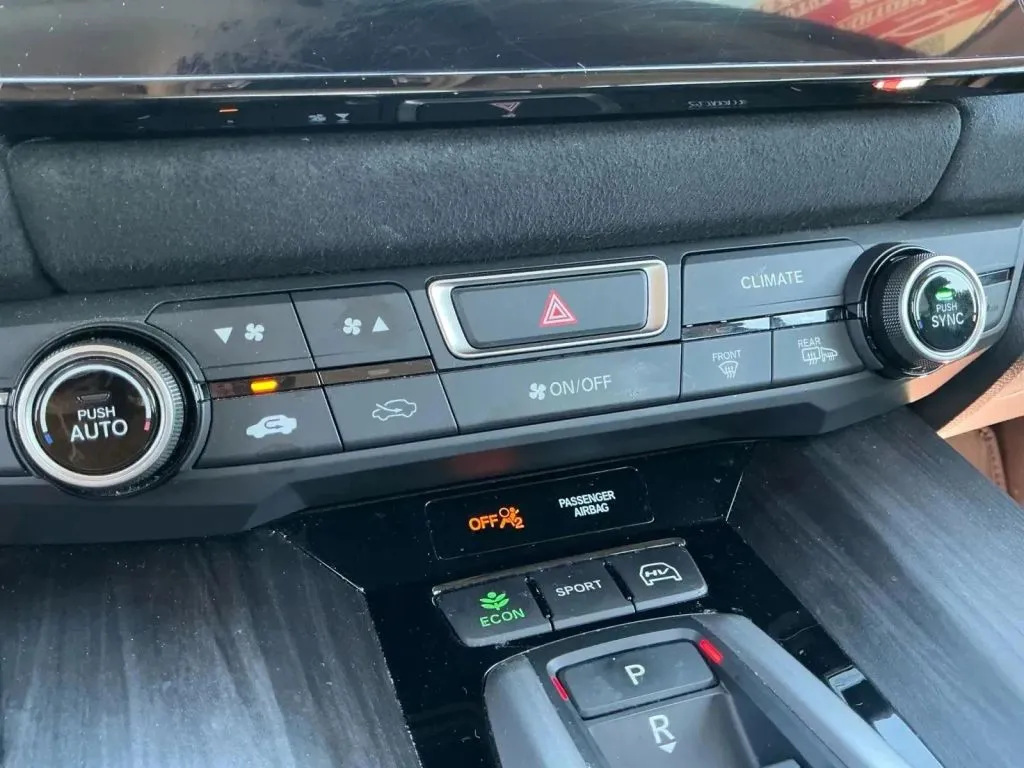 Honda Clarity photo 33