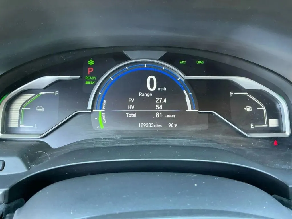 Honda Clarity photo 26