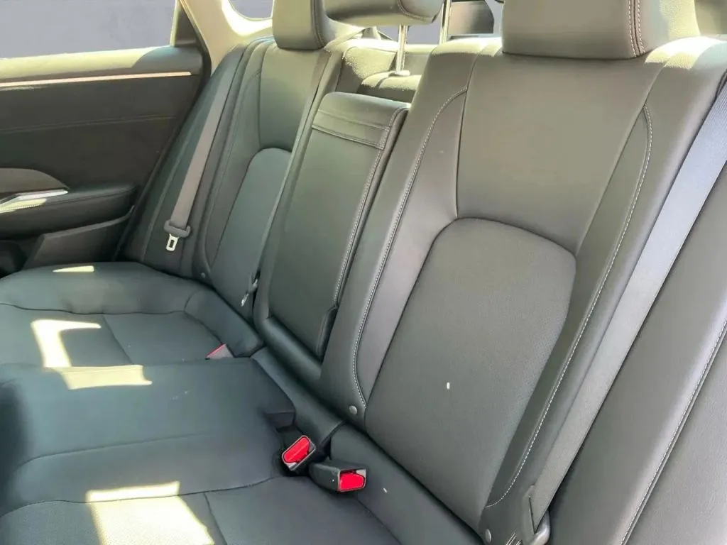 Honda Clarity photo 15
